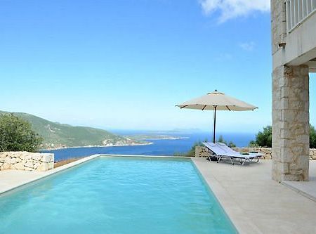 Urania Luxury Villas Pondi Eksteriør bilde